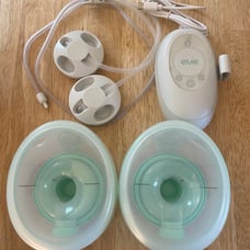 Elvie Stride Pump