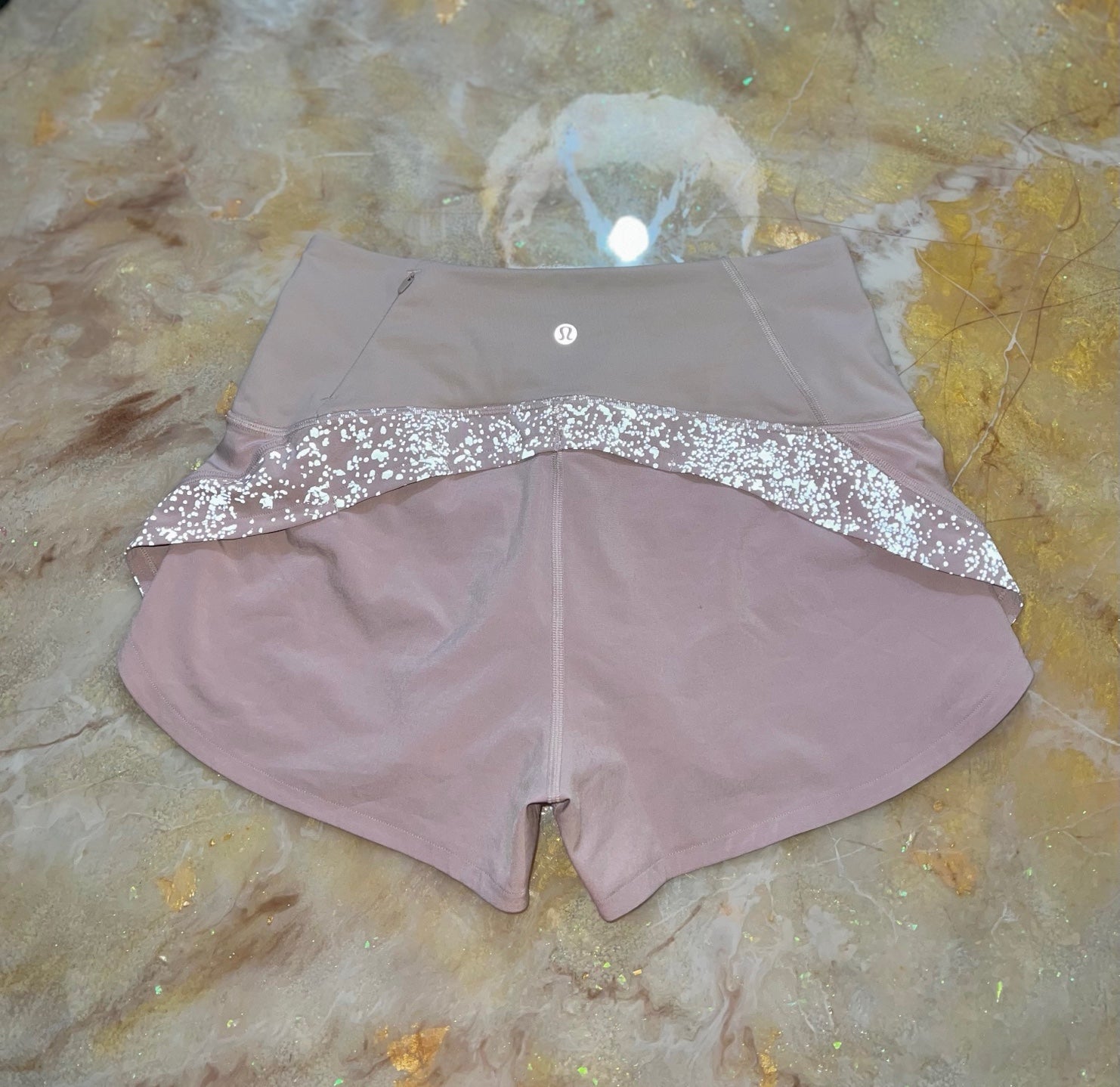 Lululemon run the line shorts muse color size 4