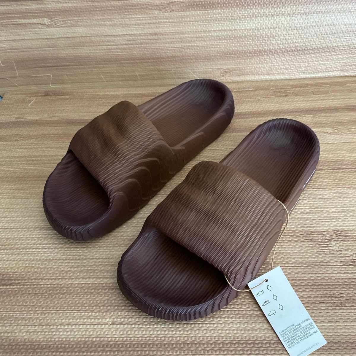 Adidas Men’s Originals Adilette 22 IG7493 Men’s Size 10