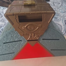 Yu-GI-OH arena and storage case and action figures 1996 vintage.
