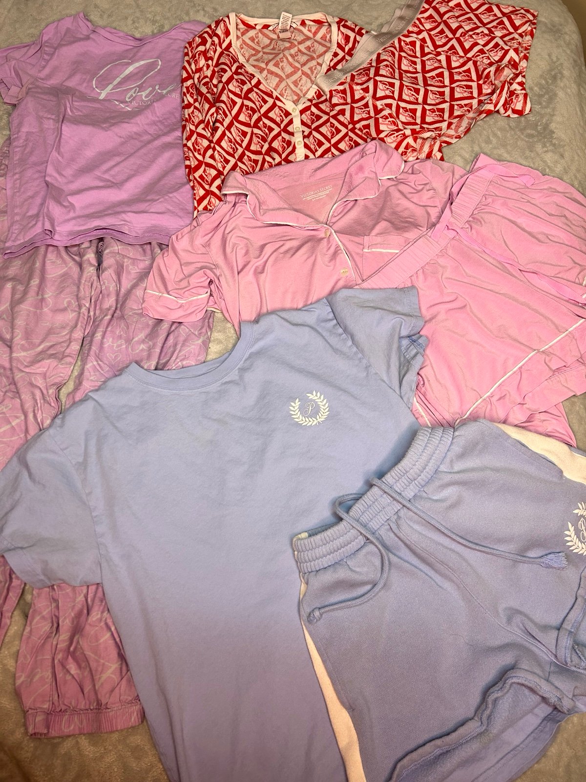 Vs / pink pjs bundle