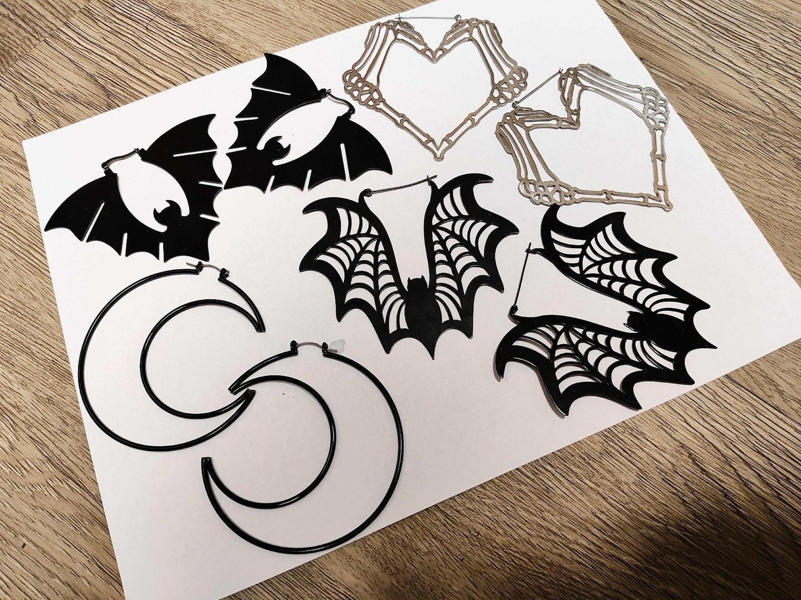 HALLOWEEN EARRINGS!
