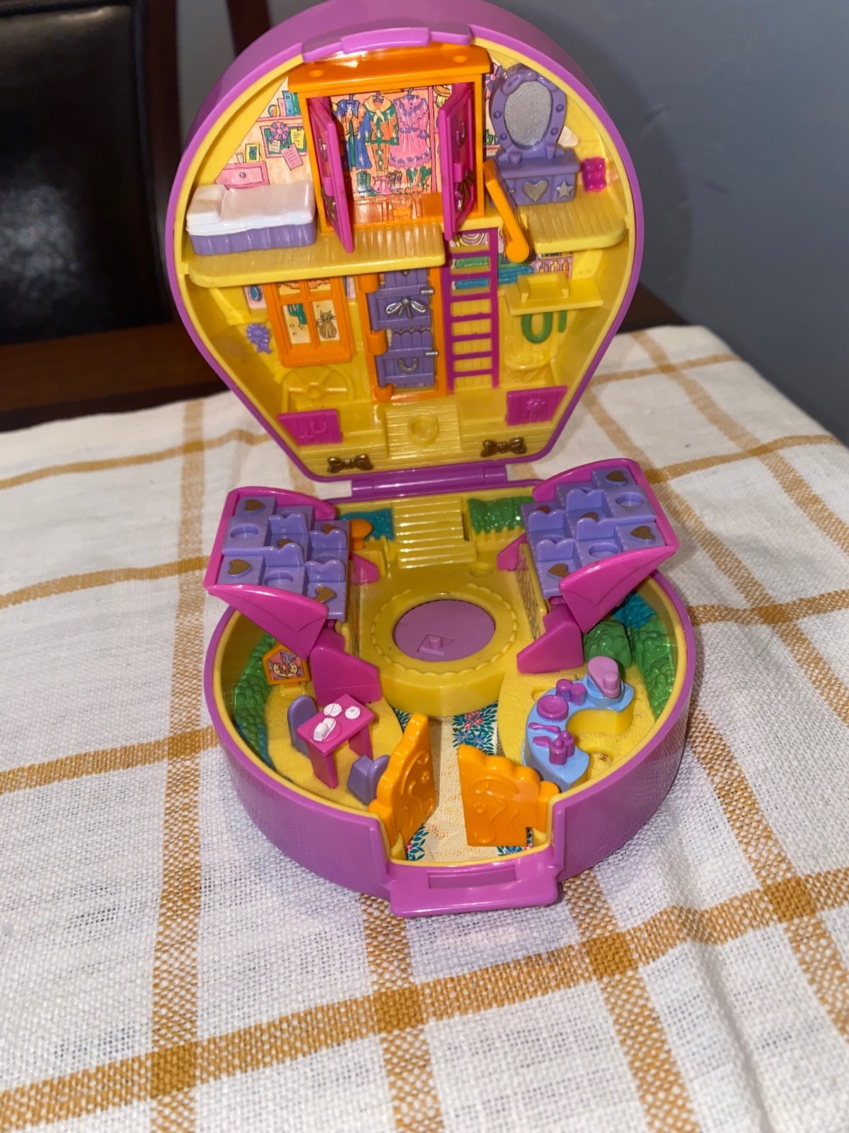 Vintage Polly Pocket 1994 riding pony show