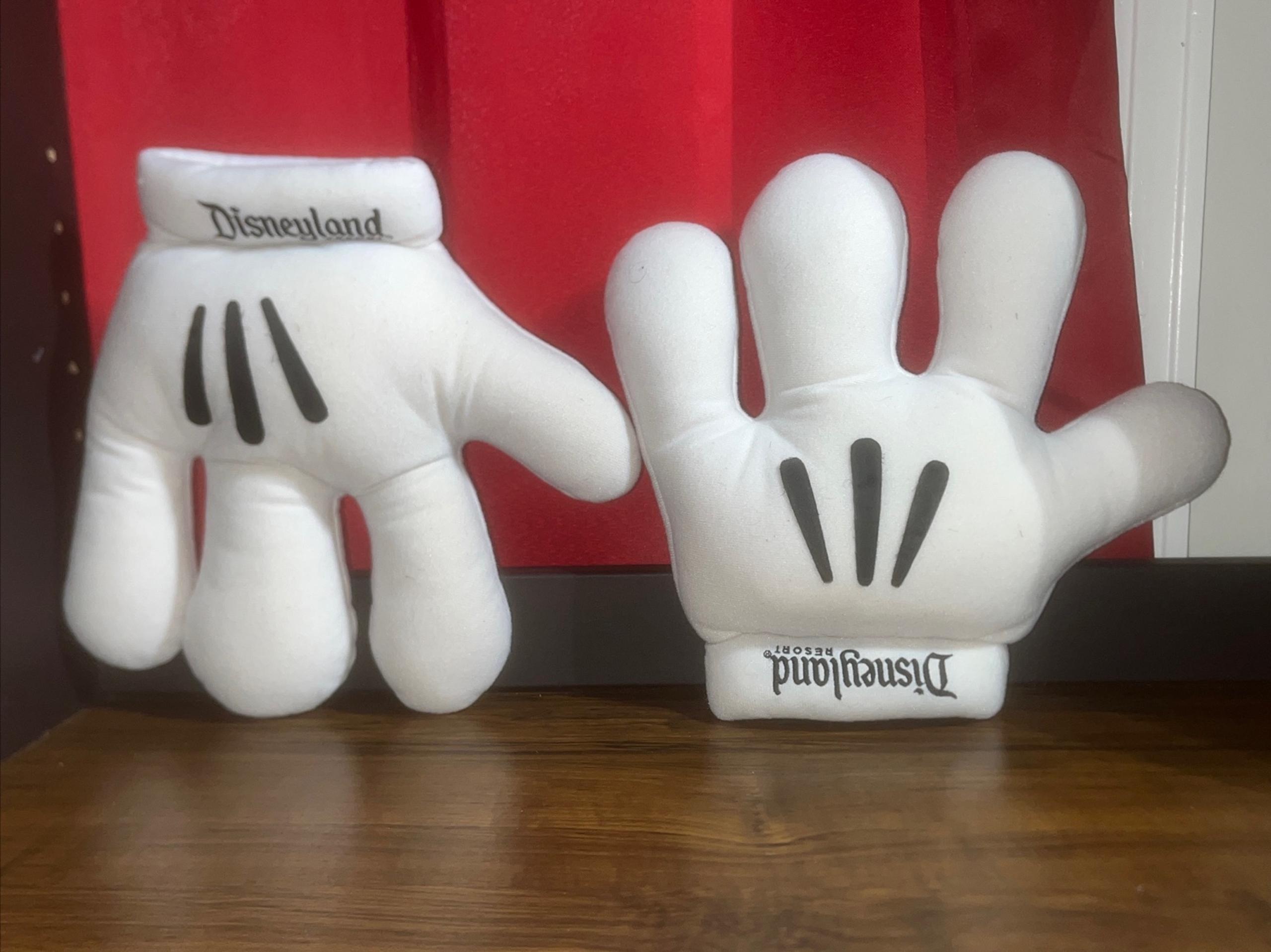 10” PAIR Disneyland Resort Mickey Mouse White Plush Costume Gloves Hand Vintage
