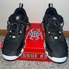 Adidas D.O.N. Issue 3 mens basketball shoes black/white/black
