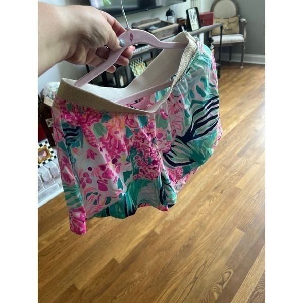 Lilly girl shorts size XS new