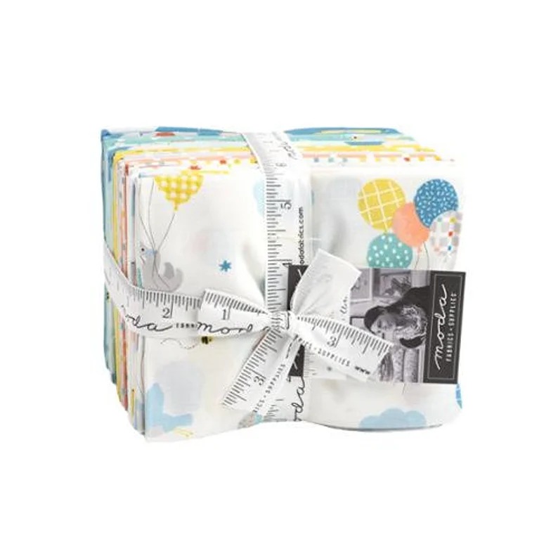 Delivered With Love AB 28 skus 25130AB Moda Precuts piece Fat Quarter Bundle