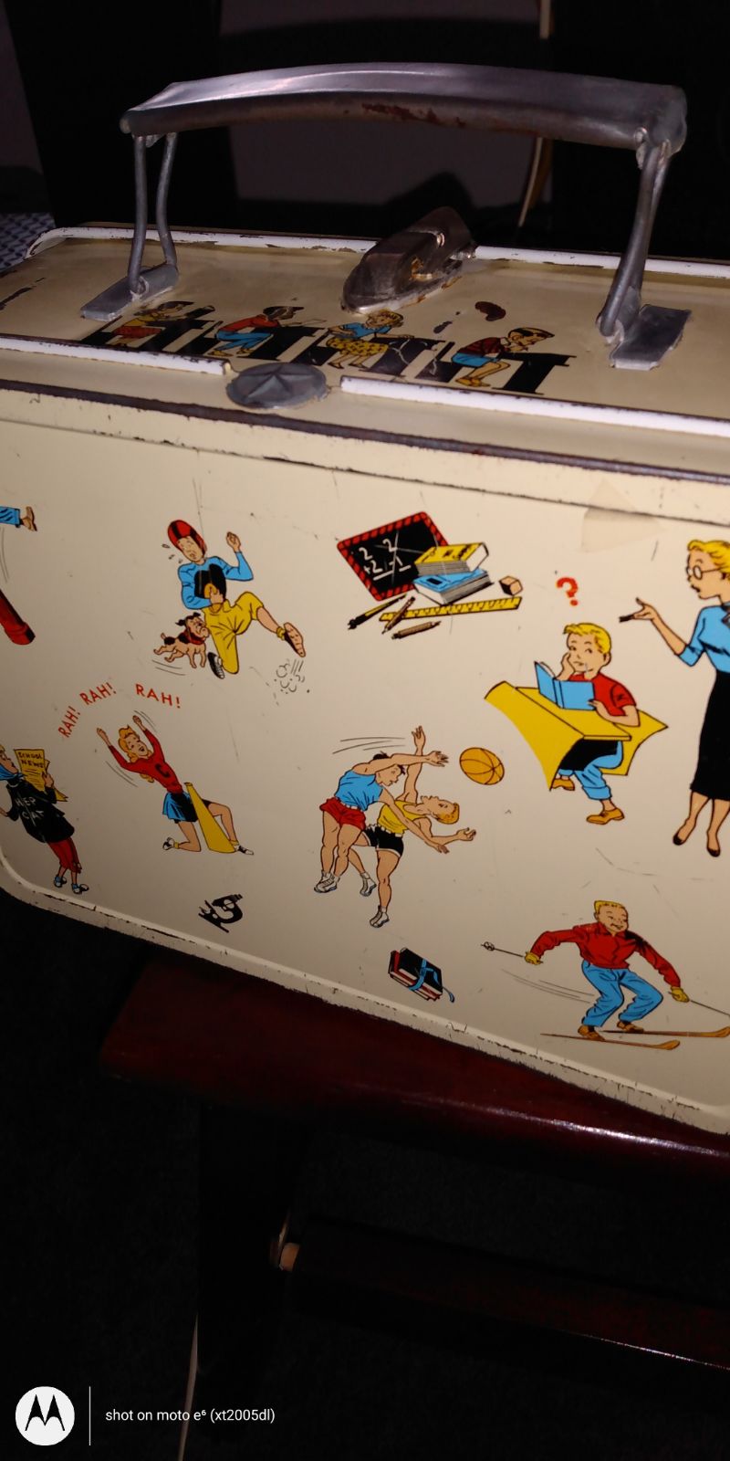 Teenager square lunchbox 1957