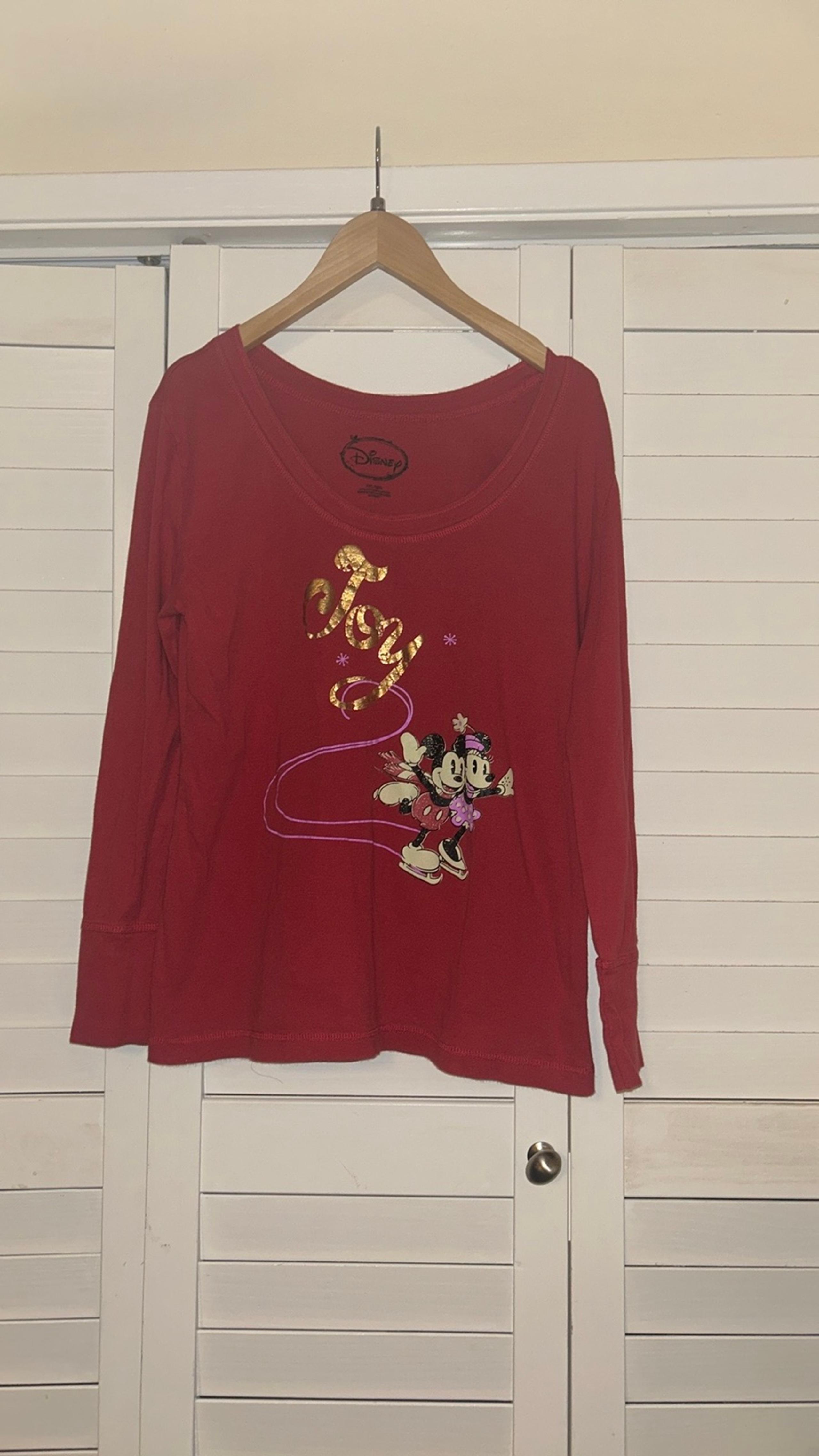 Disney Women’s Long-Sleeve 2XL Red