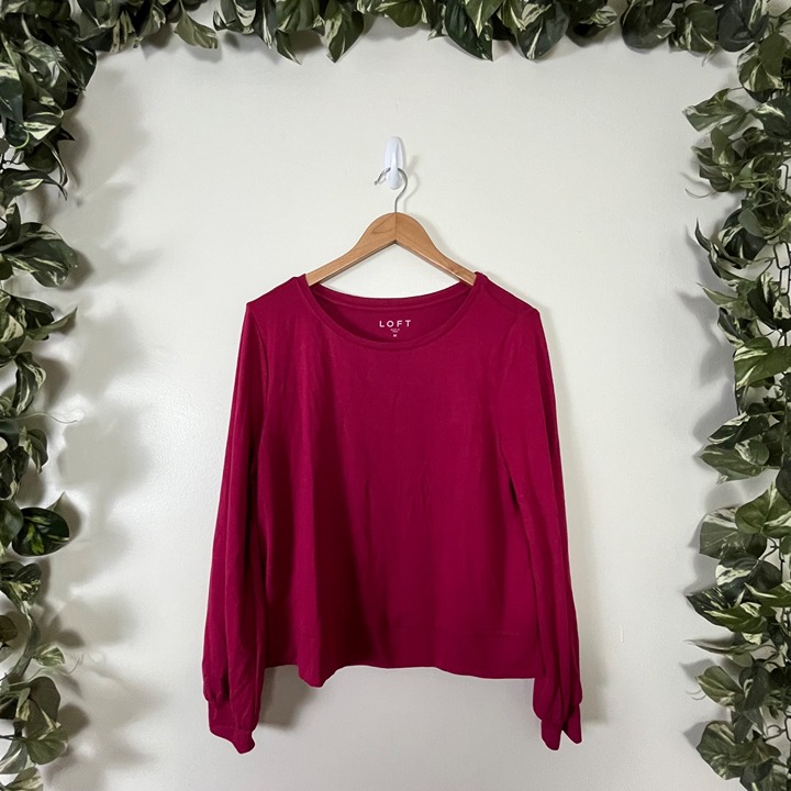 Loft Knit Scoop Neck Classic Long Sleeve Shirt Pink NWT Women’s Size M