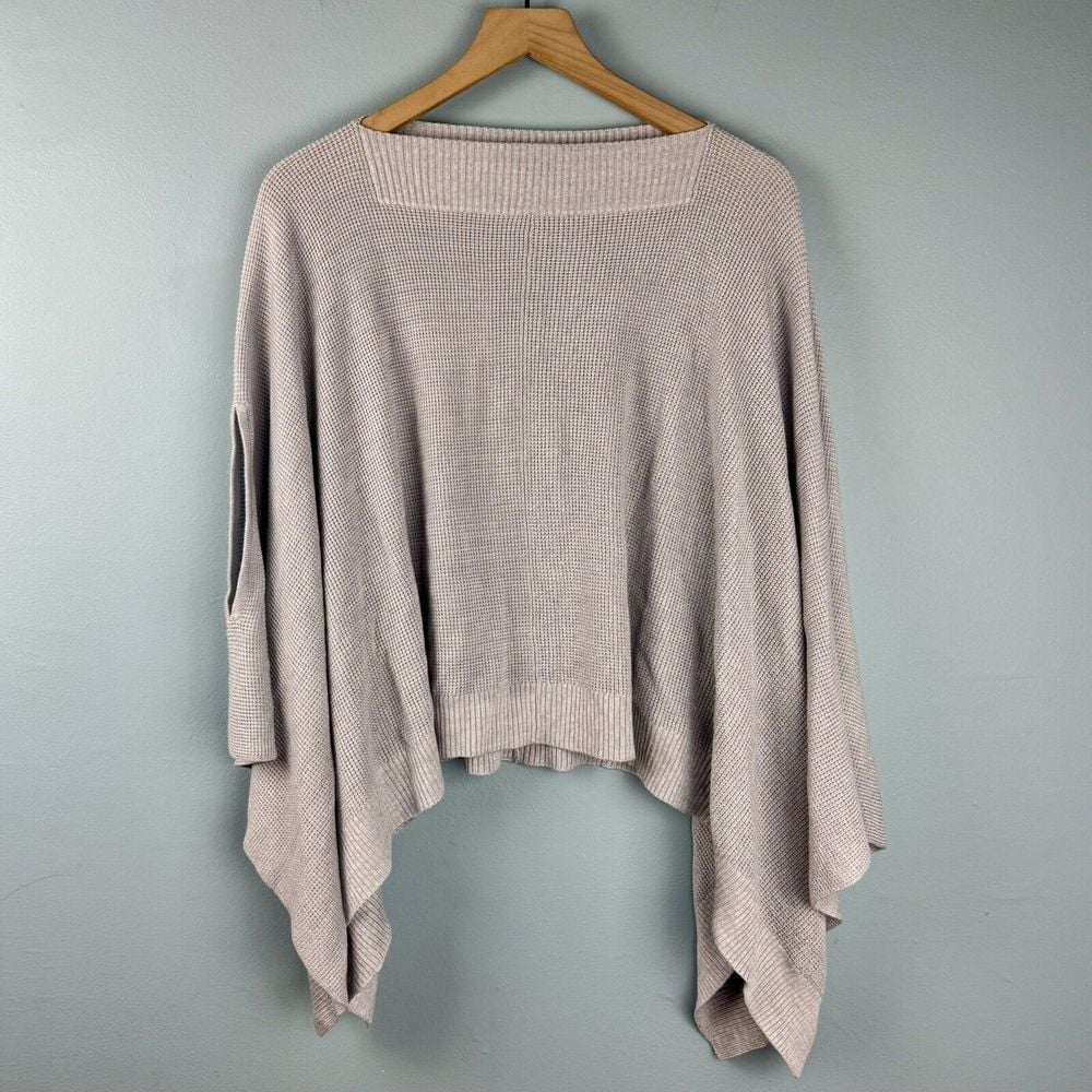 Lululemon Forward Flow Cape Poncho Waffle Knit Sweater Rhino Gray One Size