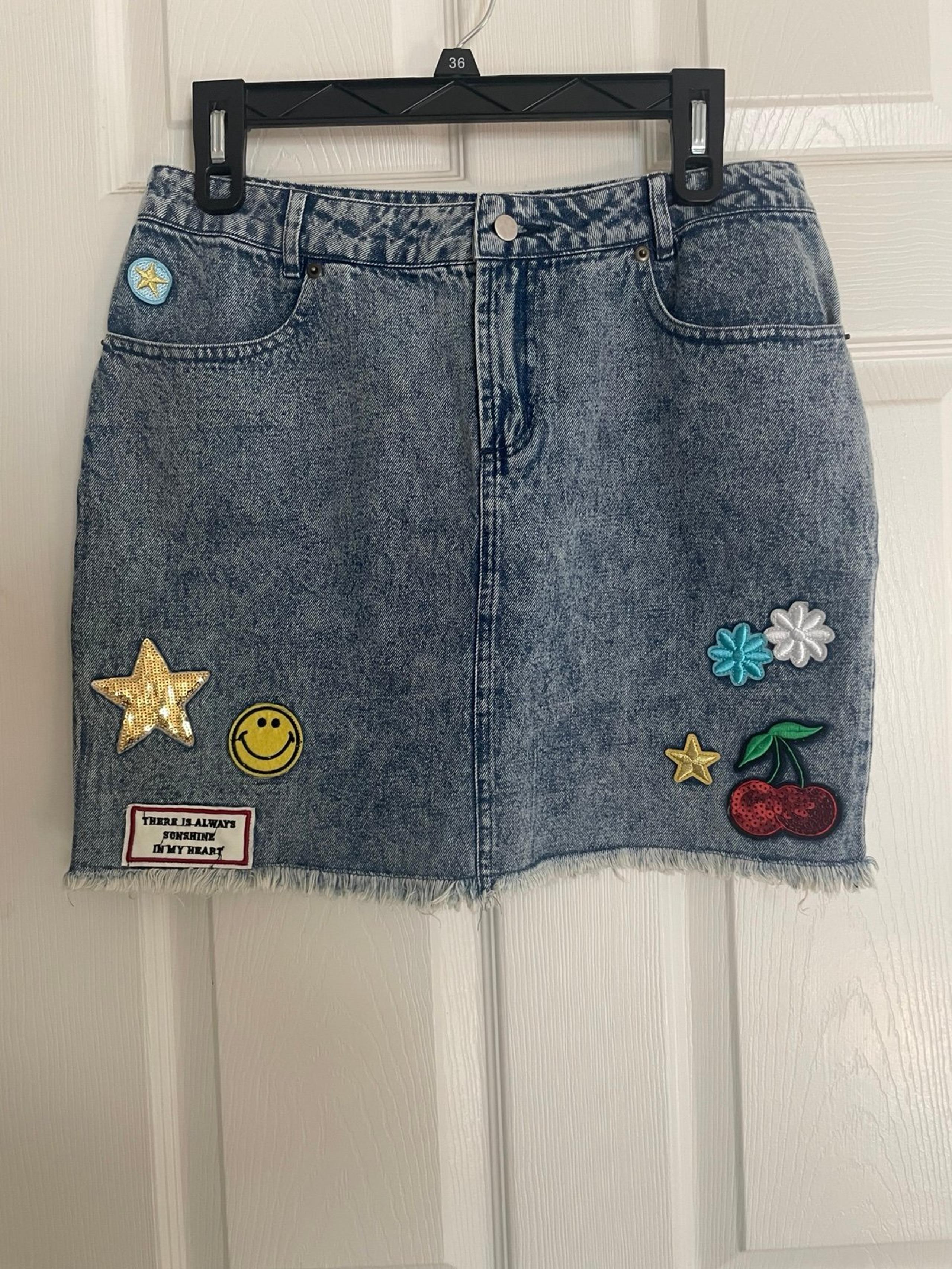 NWT Honey Punch Skirt with Patches Size Large