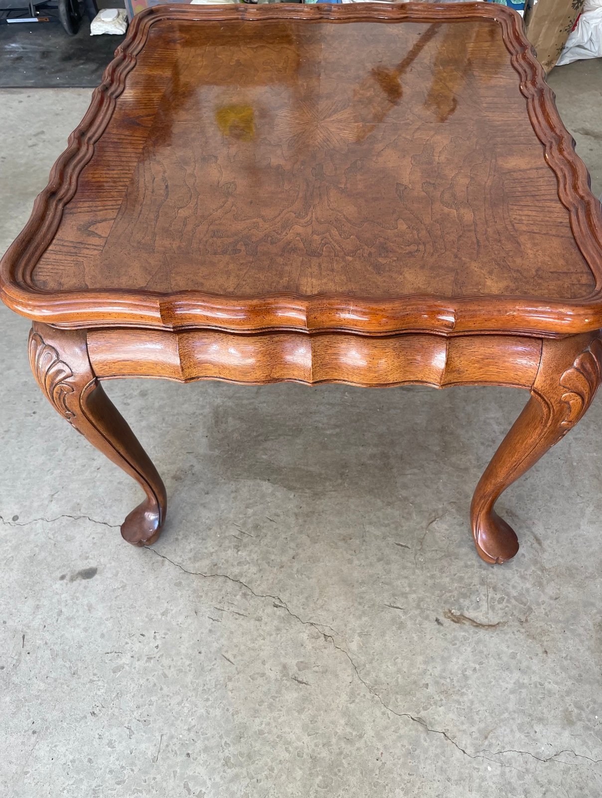 Square Pie Crust End Table | L: 28 W: 24 H: 21 |