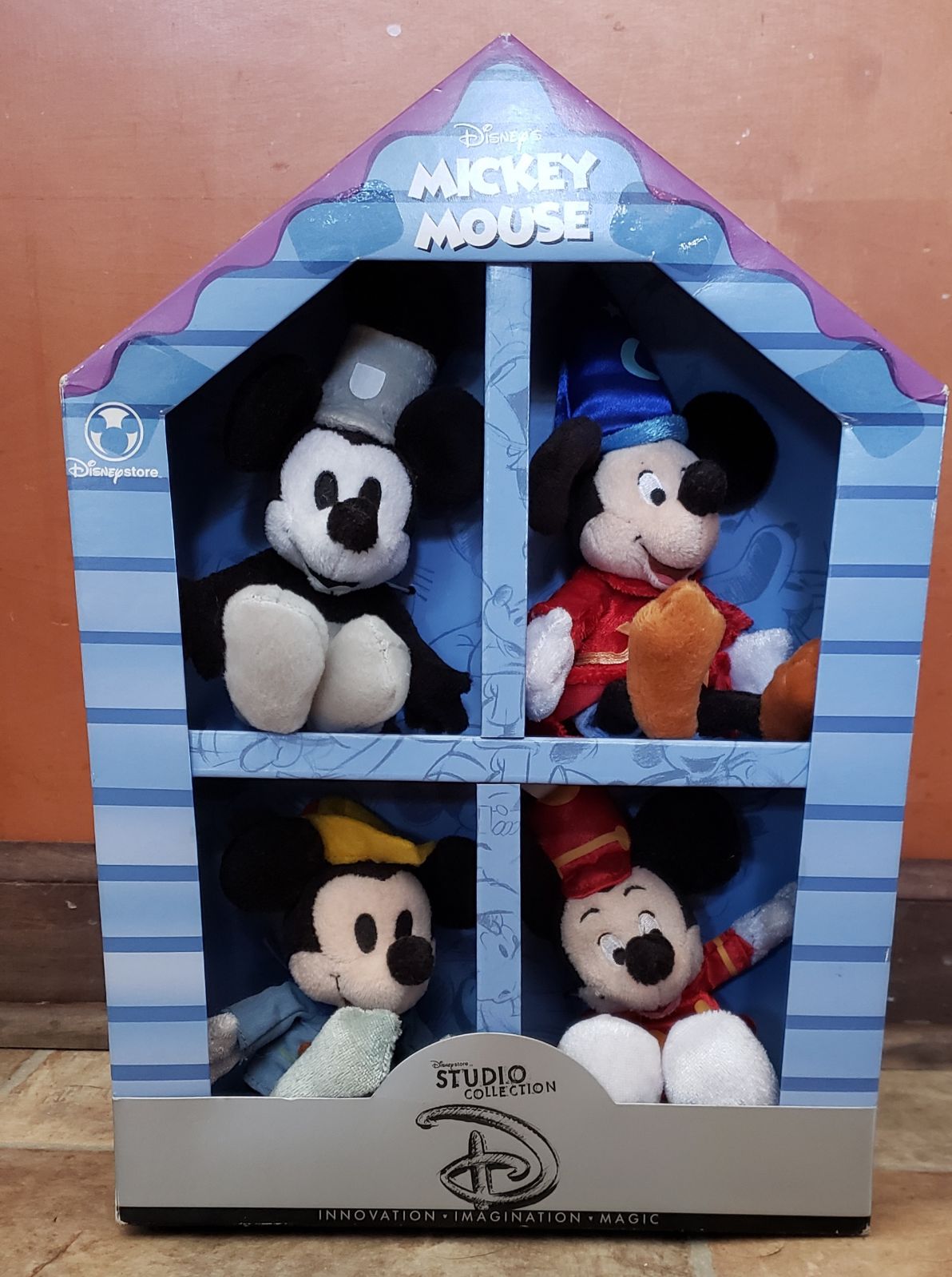 Disney Store Legendary Mickey Mouse Stud