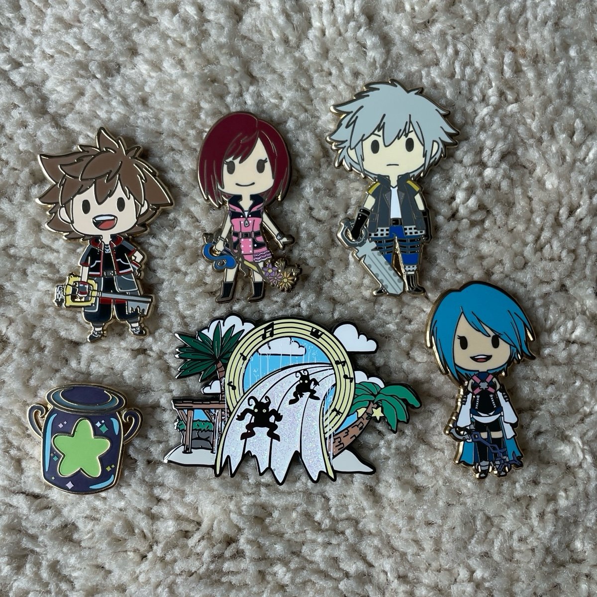 Kingdom Hearts Enamel Pin Bundle