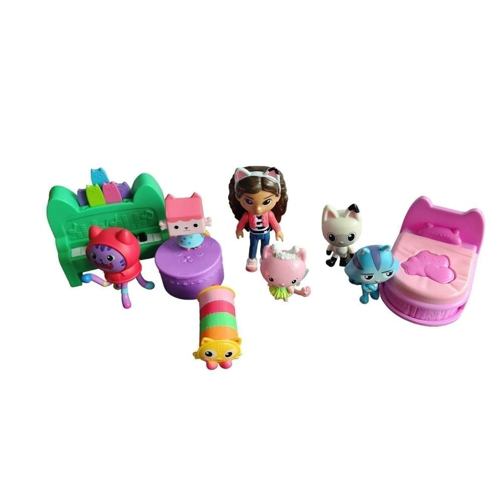 Gabby's Dollhouse Figures