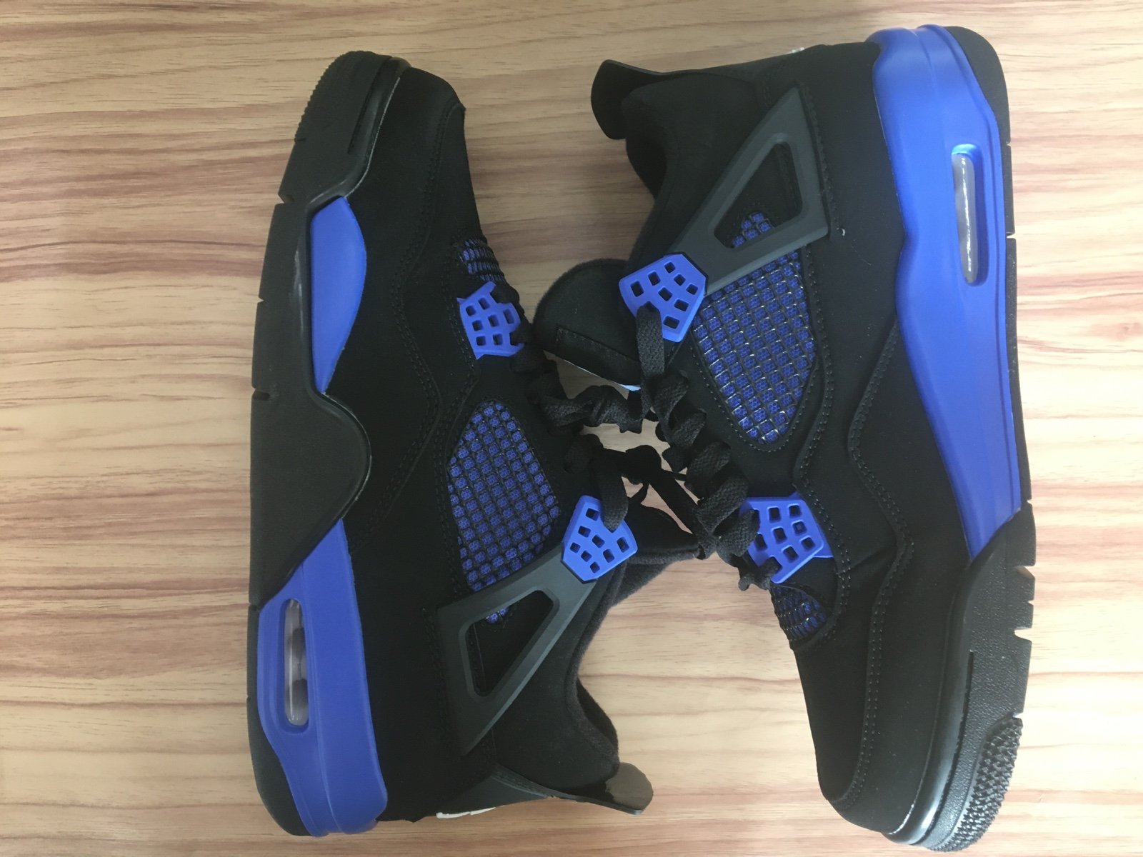 Jordan 4