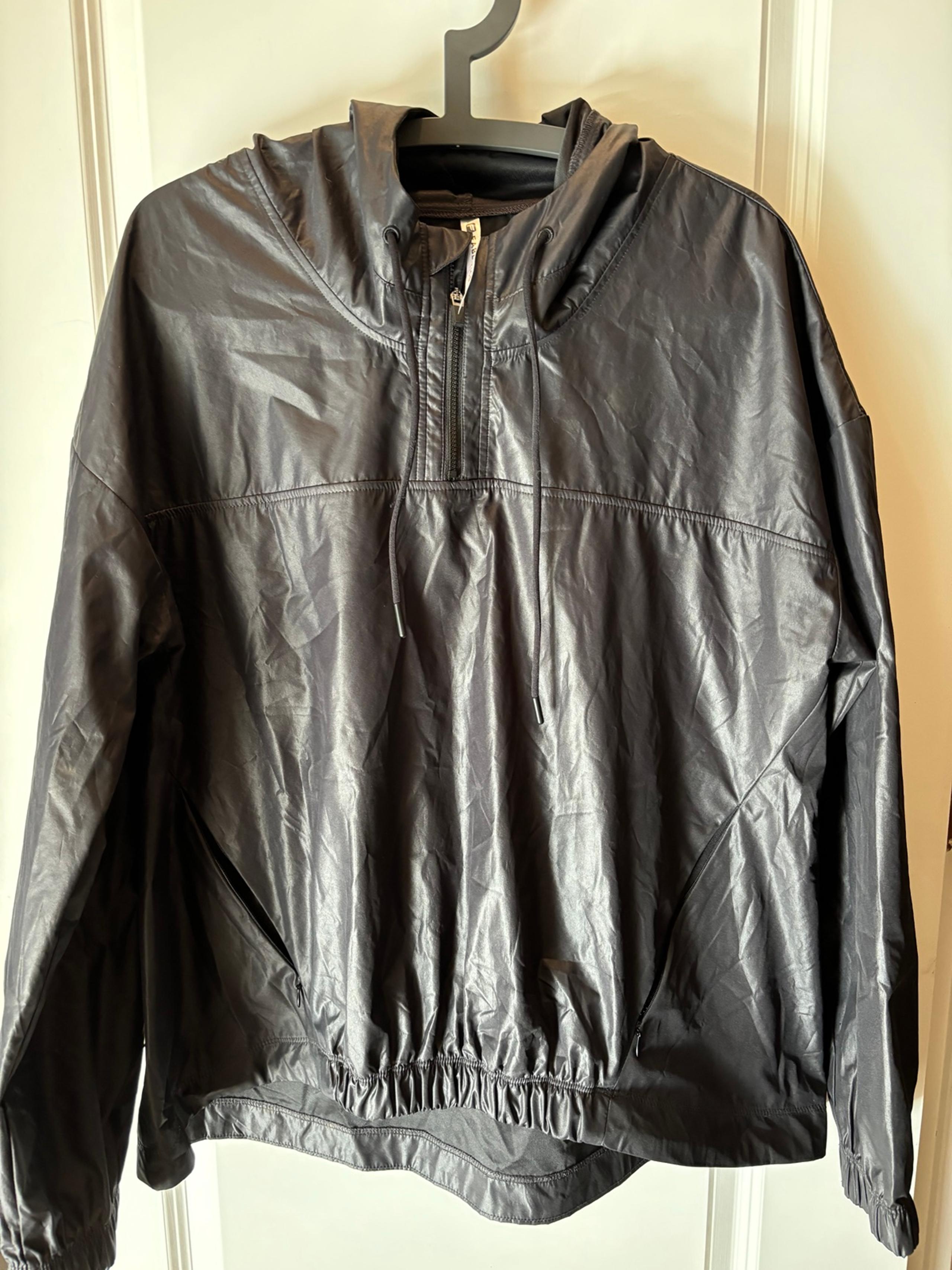 Fabletics Womens Black Windbreaker