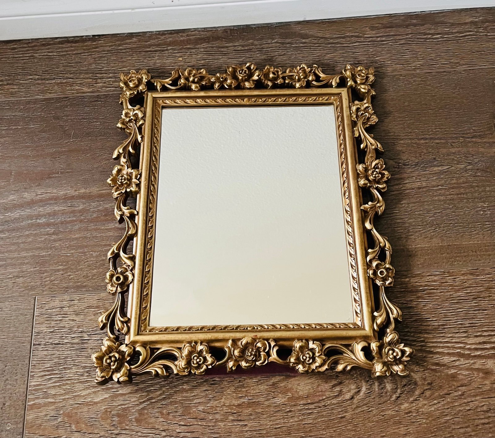 Vintage 1960s Syroco Wall/table Mirror 10/13 Inch