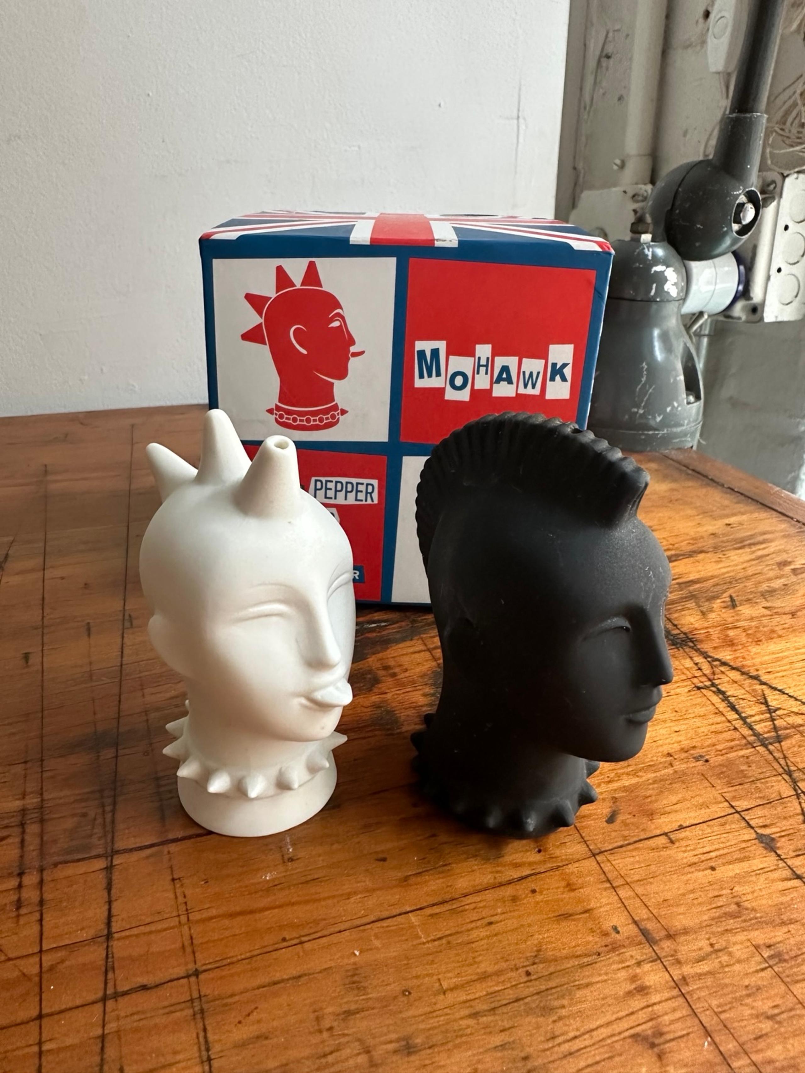 Jonathan Adler black & white ceramic punk Mohawk salt & pepper shakers