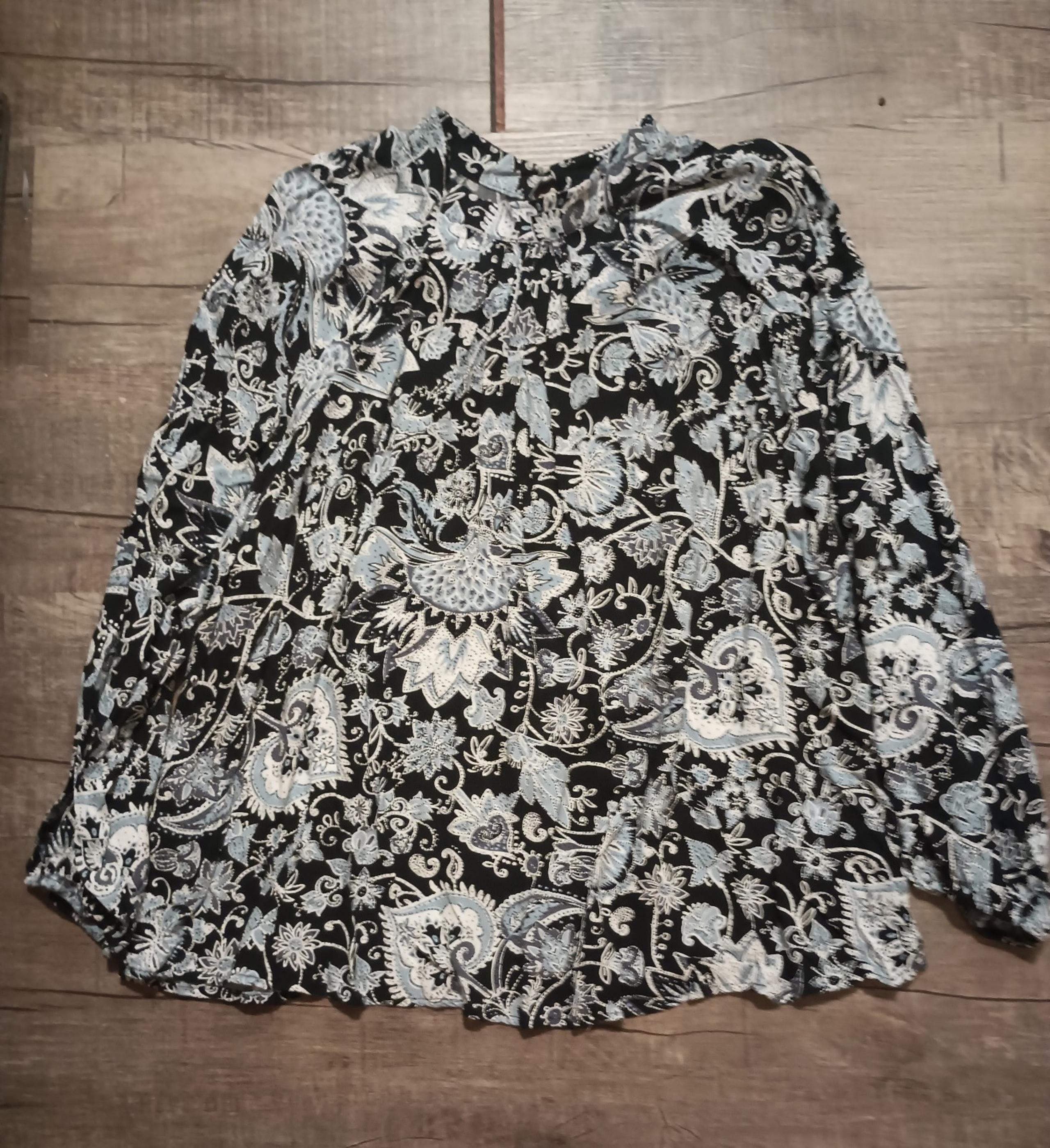 Women's C&C California Blouse NWOT