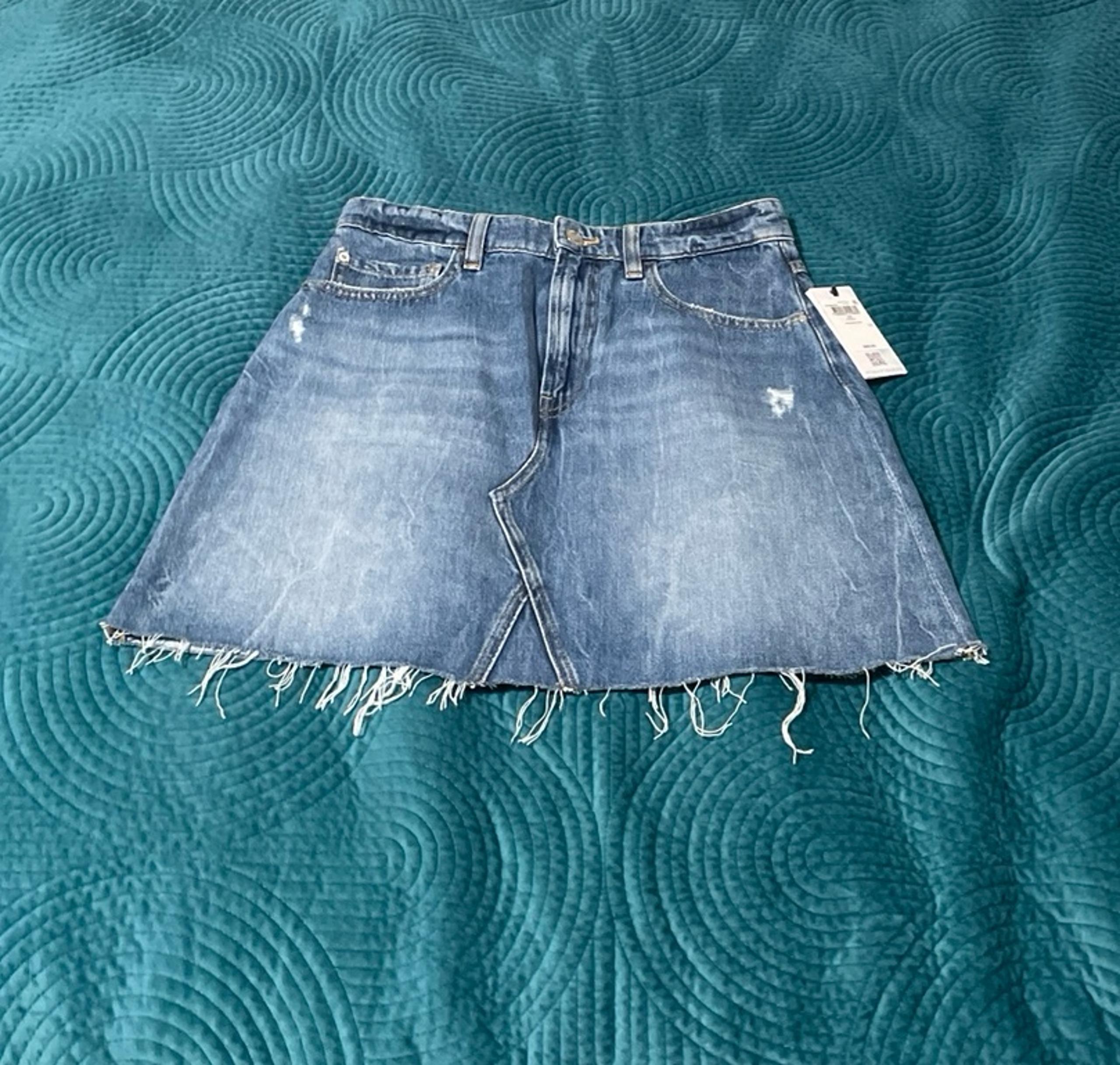 Guess Syria Mini Jean Skirt- Size 28