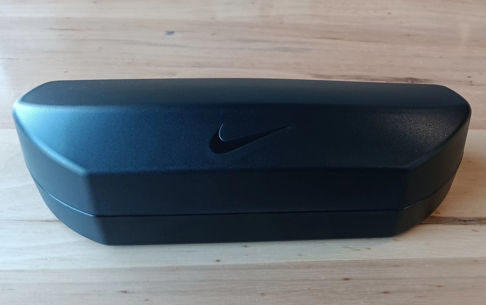 Nike Radeon 1 w/ Blk Case