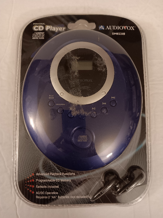 Audiovox DM8220B Personal CD Player Dark Blue Color DM 8220 B WIth Earbuds New