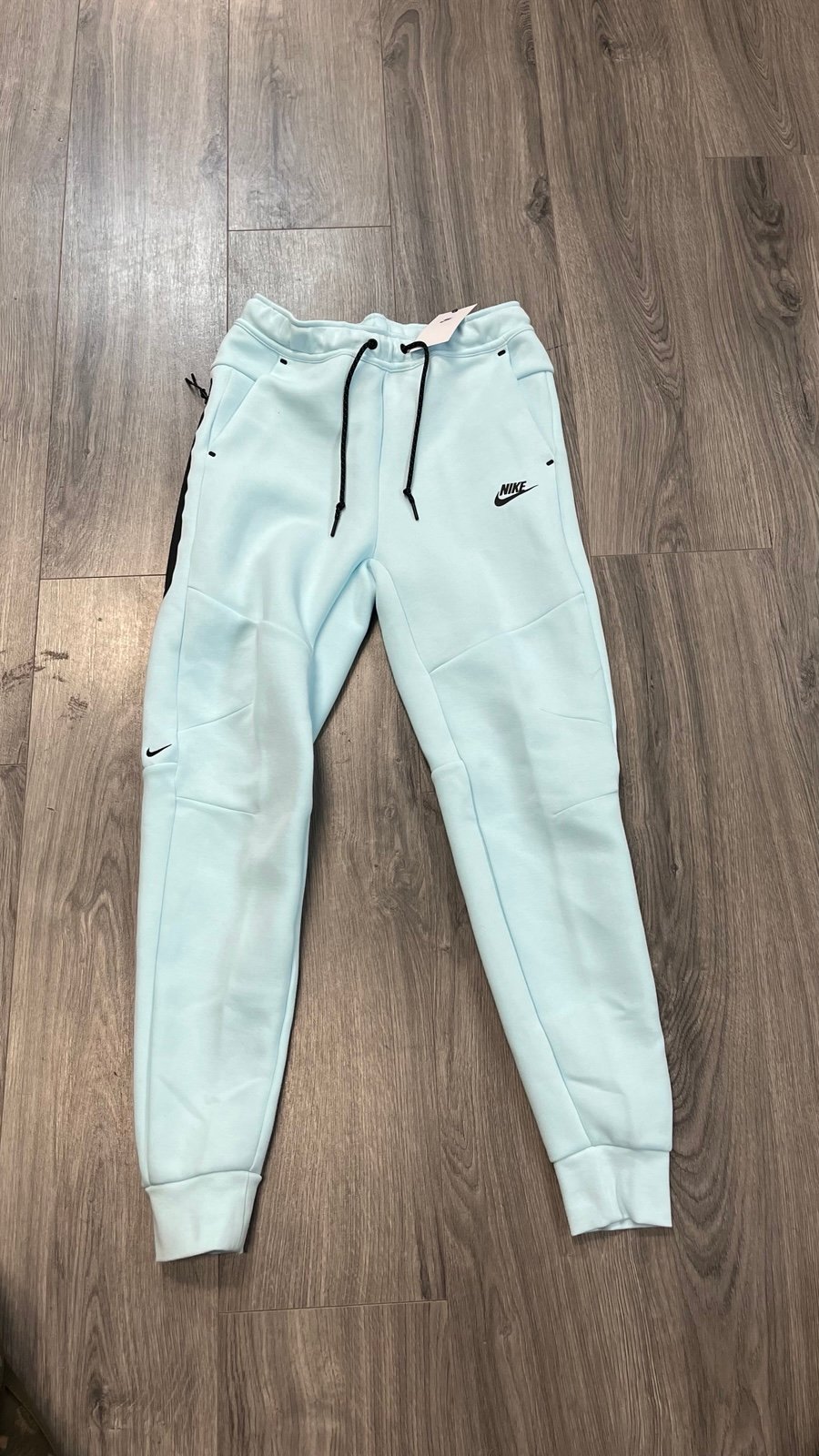 Nike tech joggers