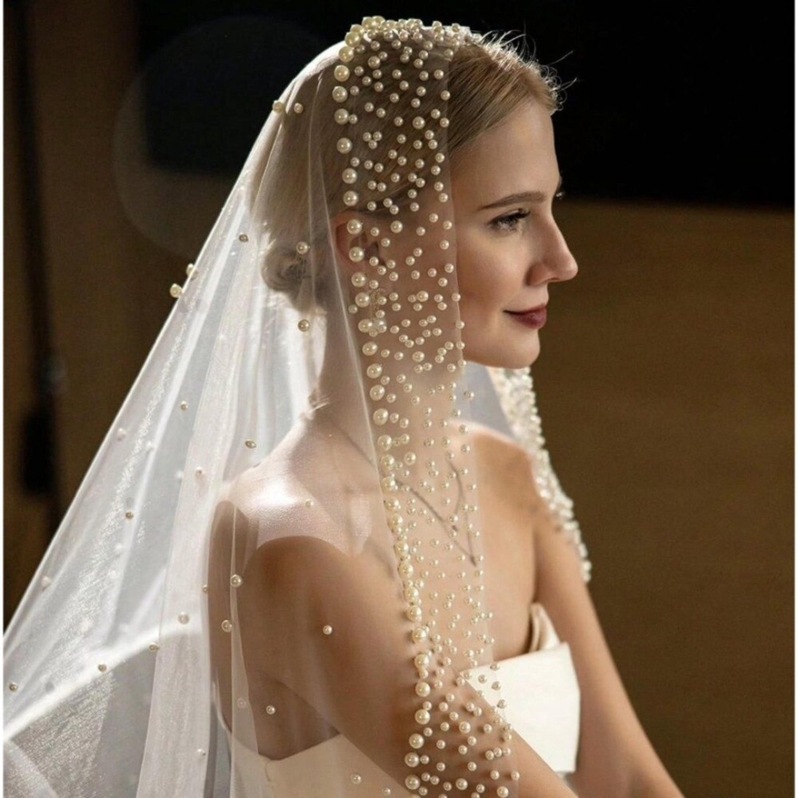 NWT Veil Beaded Pearls, Cathedral Veil pearls edge, Beaded Ivory veil