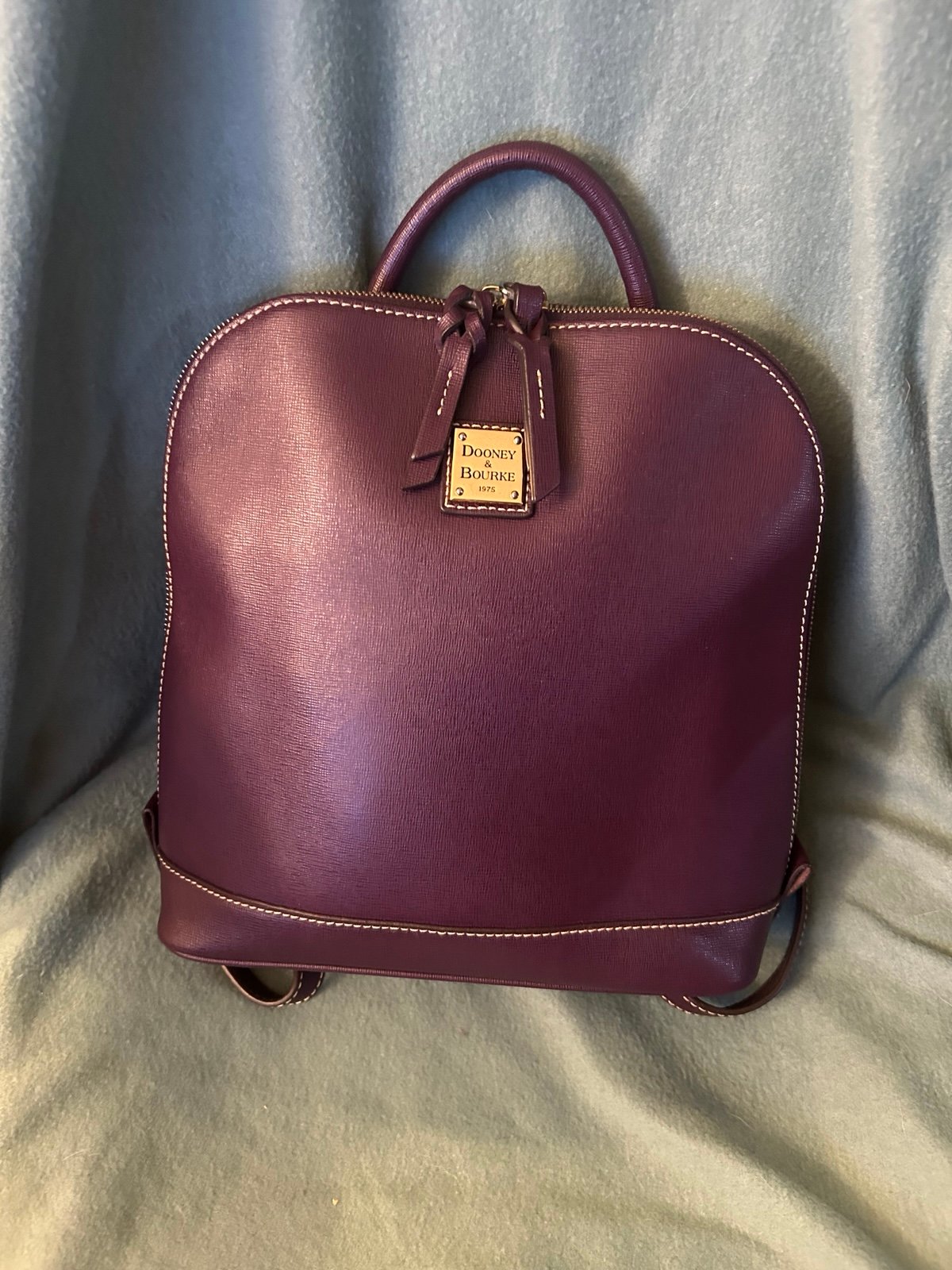 Zip Pod backpack