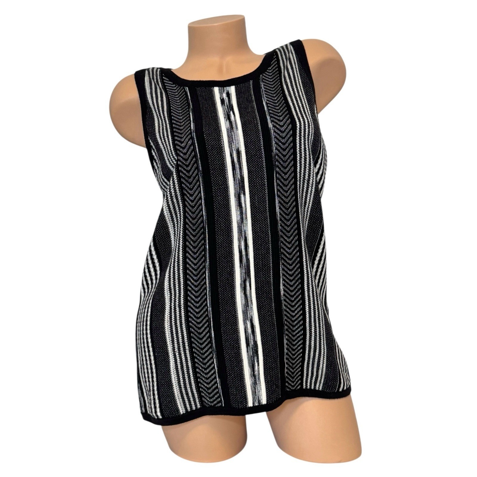 White House Black Market Women's LARGE Wool Blend Round Neck Sleeveless Sweater