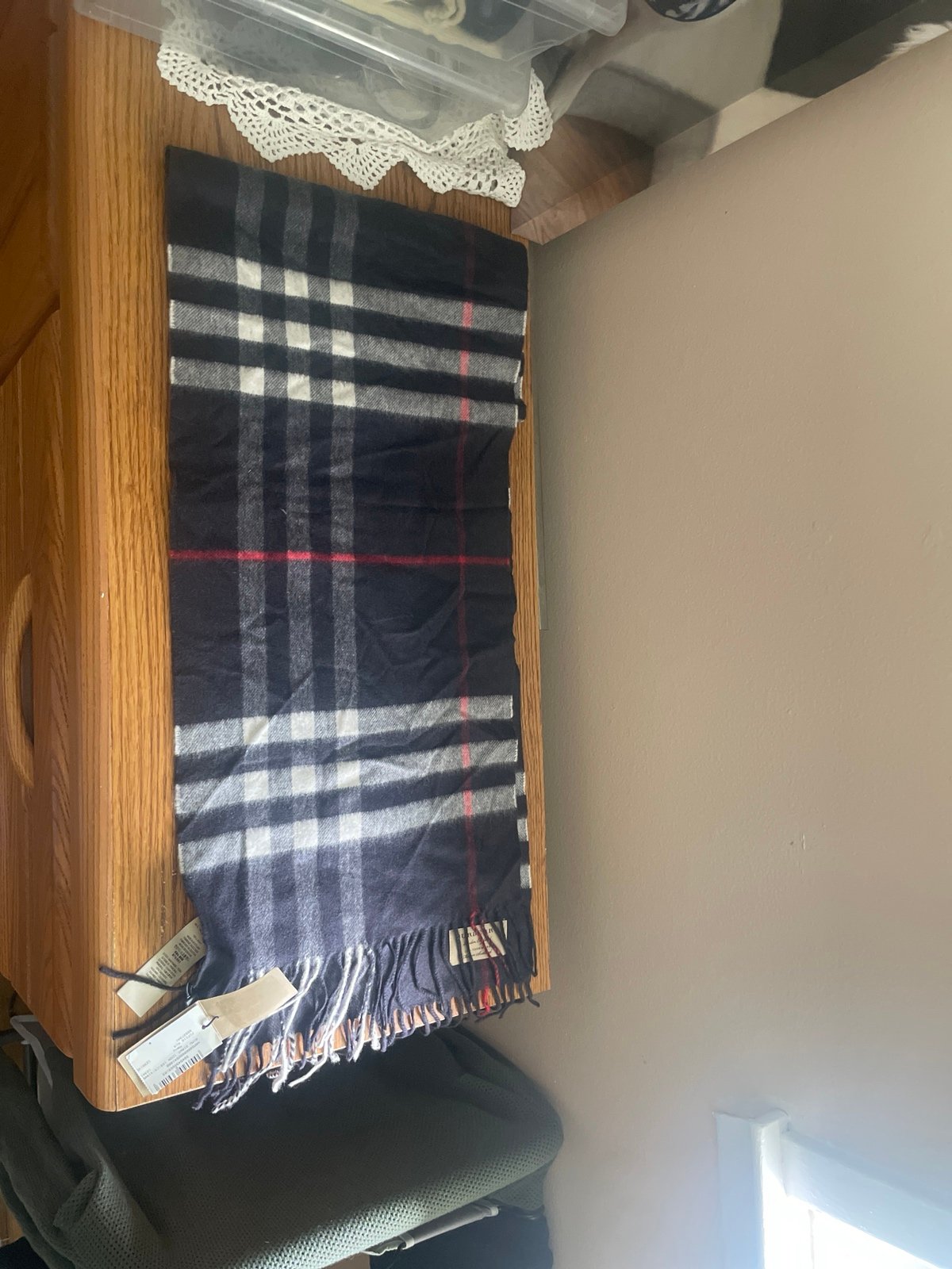 Burberry 100% Cashmere Scarf