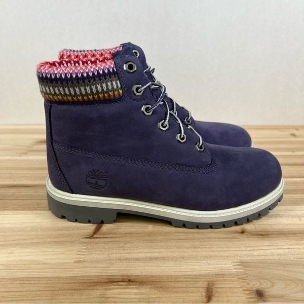 Timberland Premium 6 in waterproof boots purple sweater youth 6 women's 7.5
