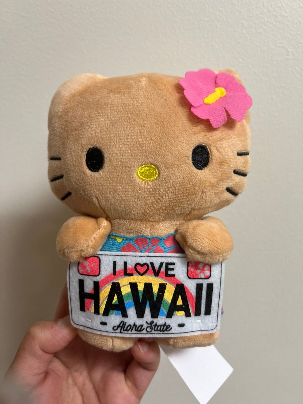 Sanrio Tan Hello Kitty in blue pink yellow hawaii aloha shirt plush trinket