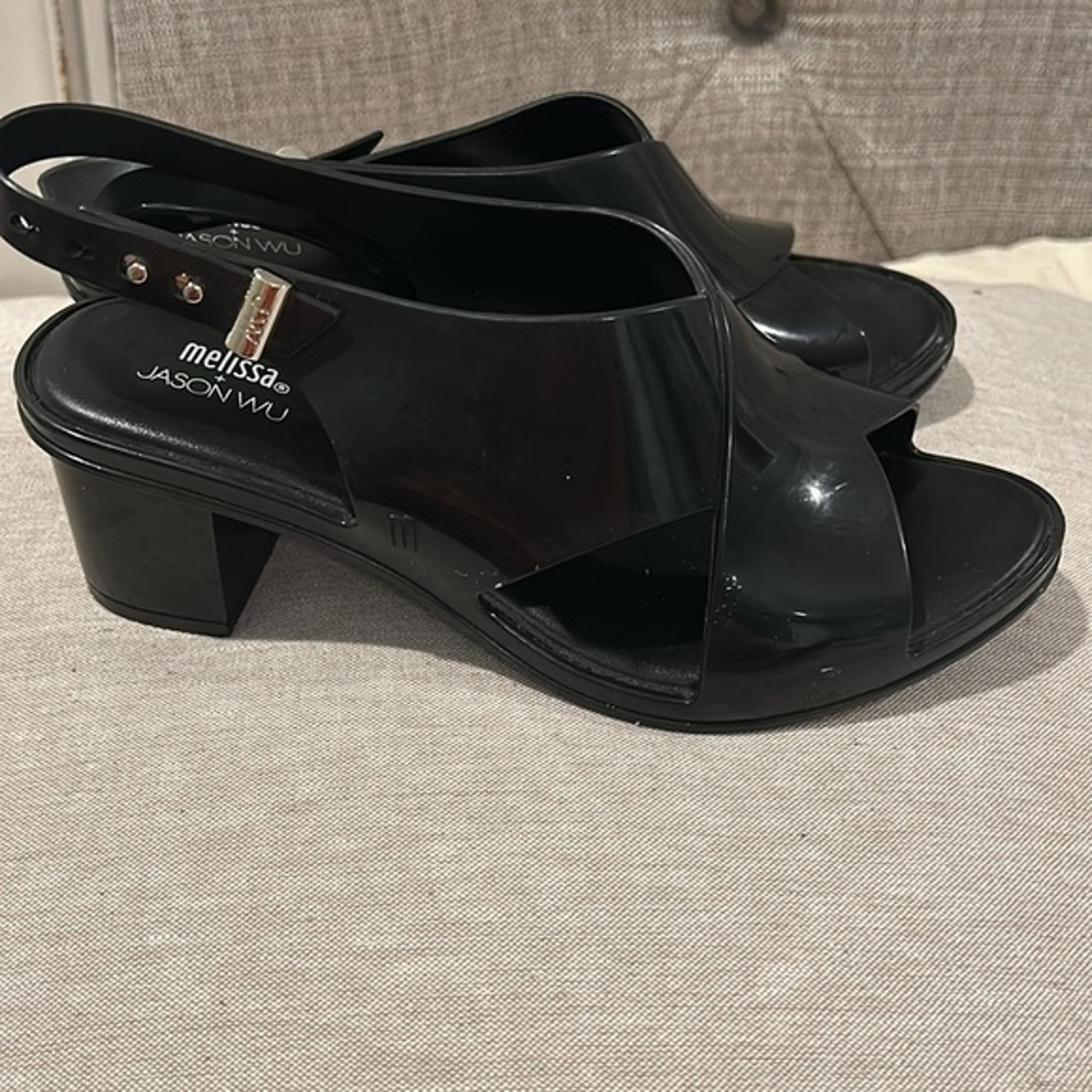 melissa+JASON WU cross strap shoes sz 7
