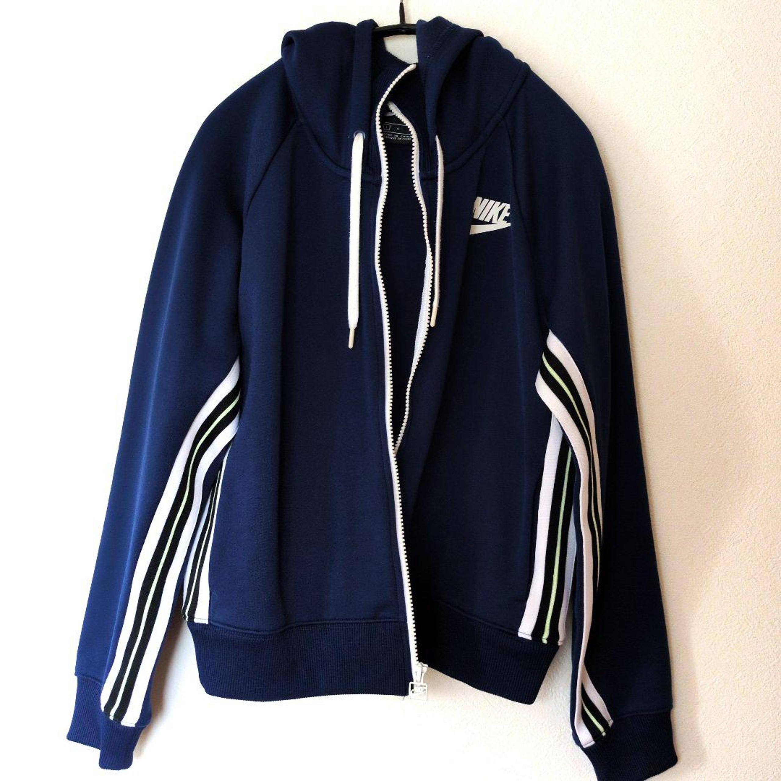 Nike Navy Hoodie Sweatshirt