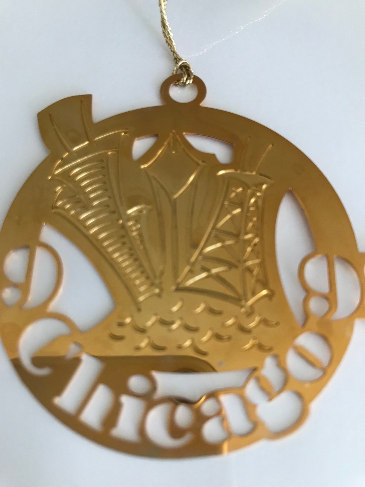 Vintage Ornament Gold toned Chicago skyline. John Hancock, Sears Tower
