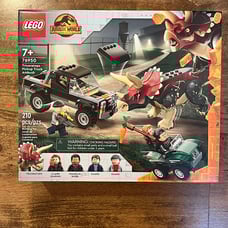 LEGO 76950 Jurassic World Triceratops Pickup Truck Ambush NEW