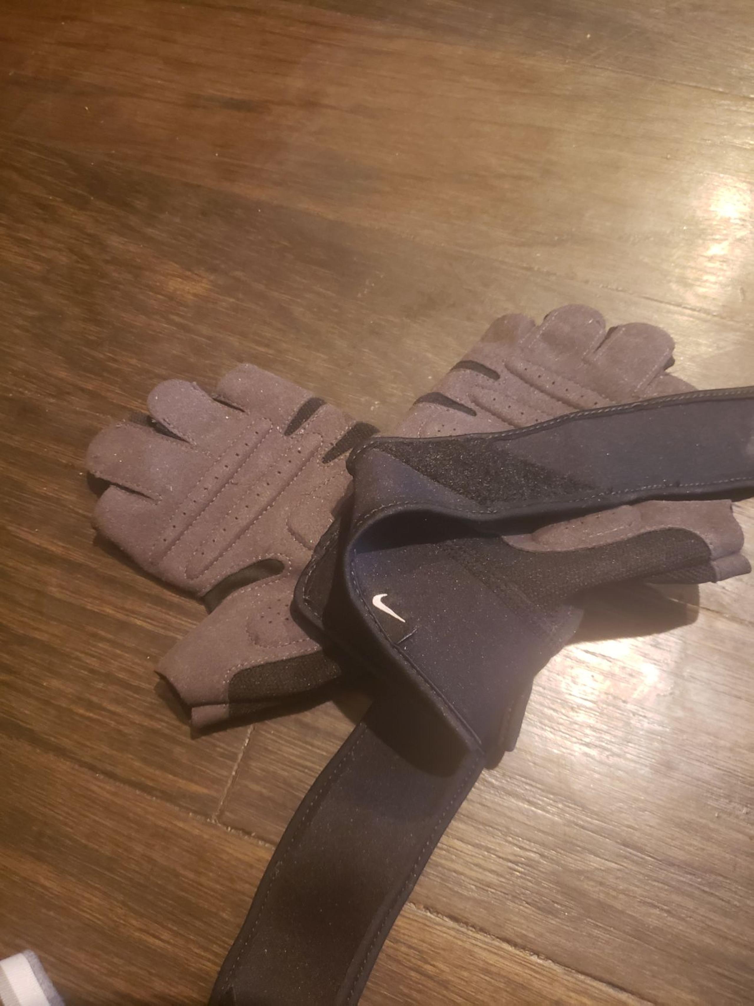 Nike bike gloves