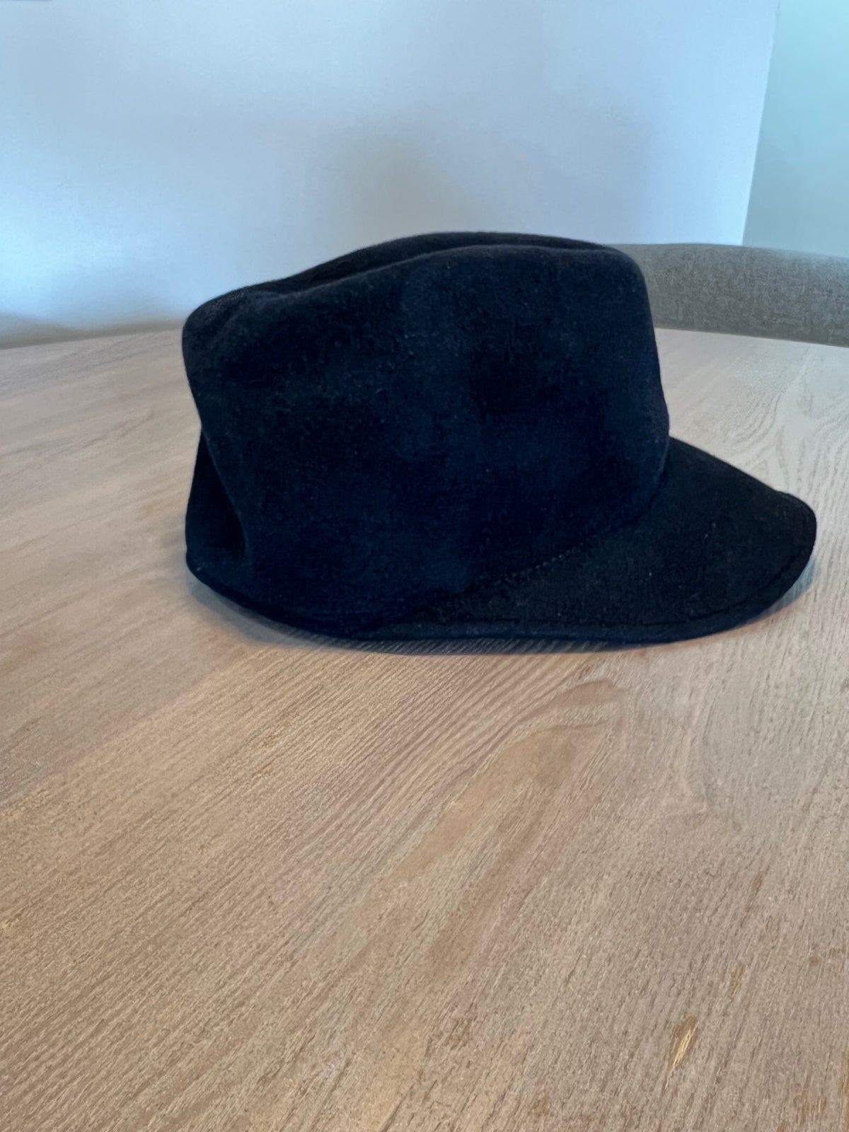Eugenia Kim Hat