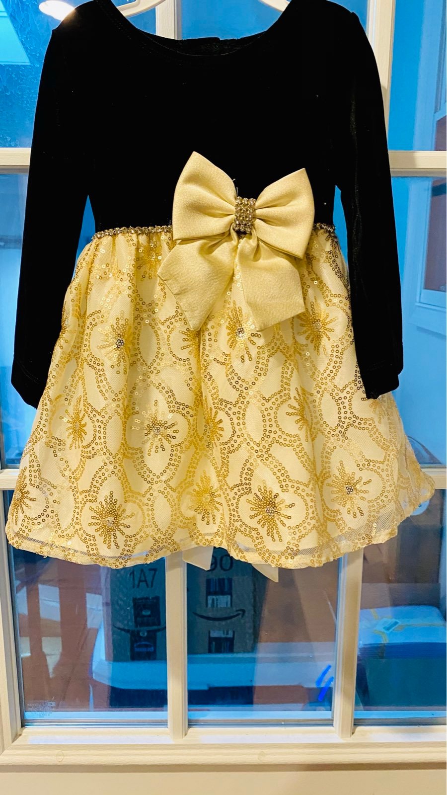 Rare Editions black/Gold Dress