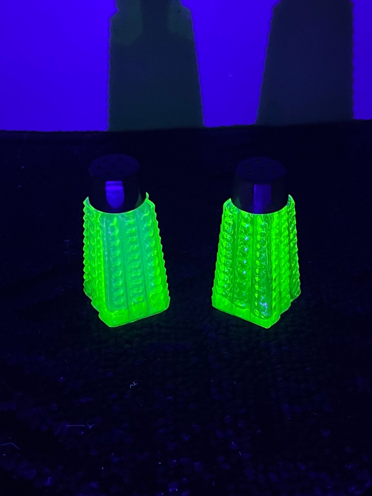 2.5” Uranium Glass S&P Shakers - Made In Japan