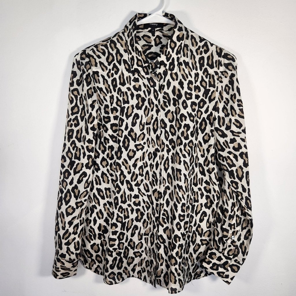 THEORY Silk Animal Print Super Lightweight Button Down Shirt P Preppy Office