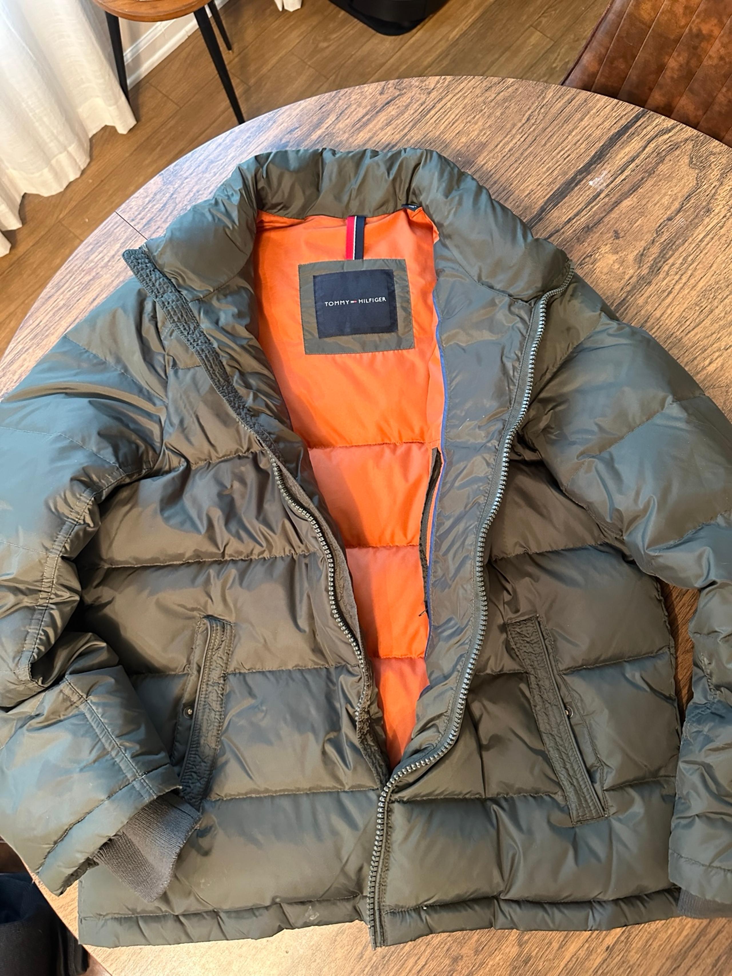 Tommy Hilfiger down duck puffer jacket! Green mens medium! Luigi!