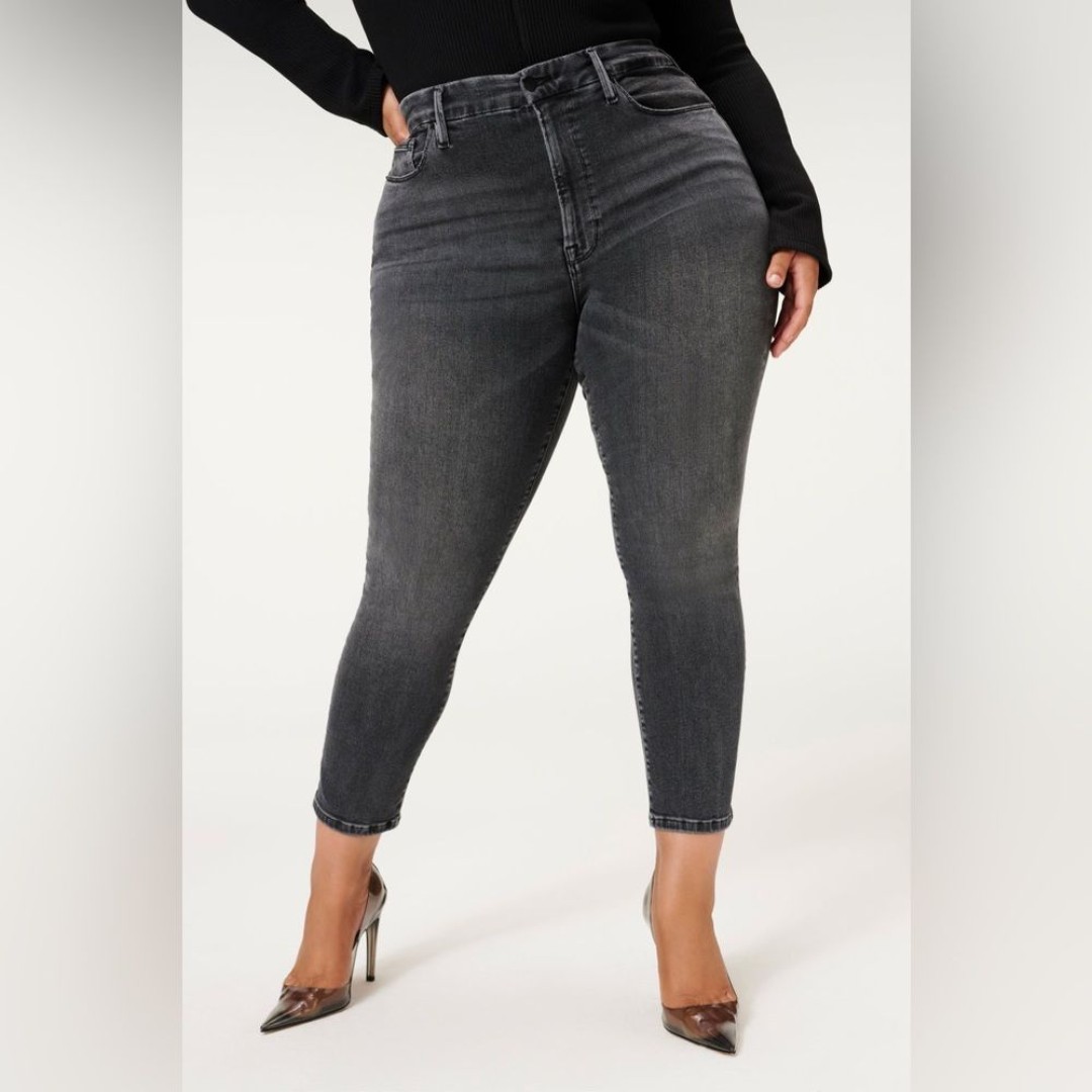 NWT ALWAYS FITS GOOD AMERICAN CLASSIC SLIM STRAIGHT JEANS