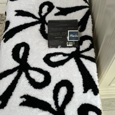 NEW Rachel Zoe White & Black Bow Bath Mat Coquette