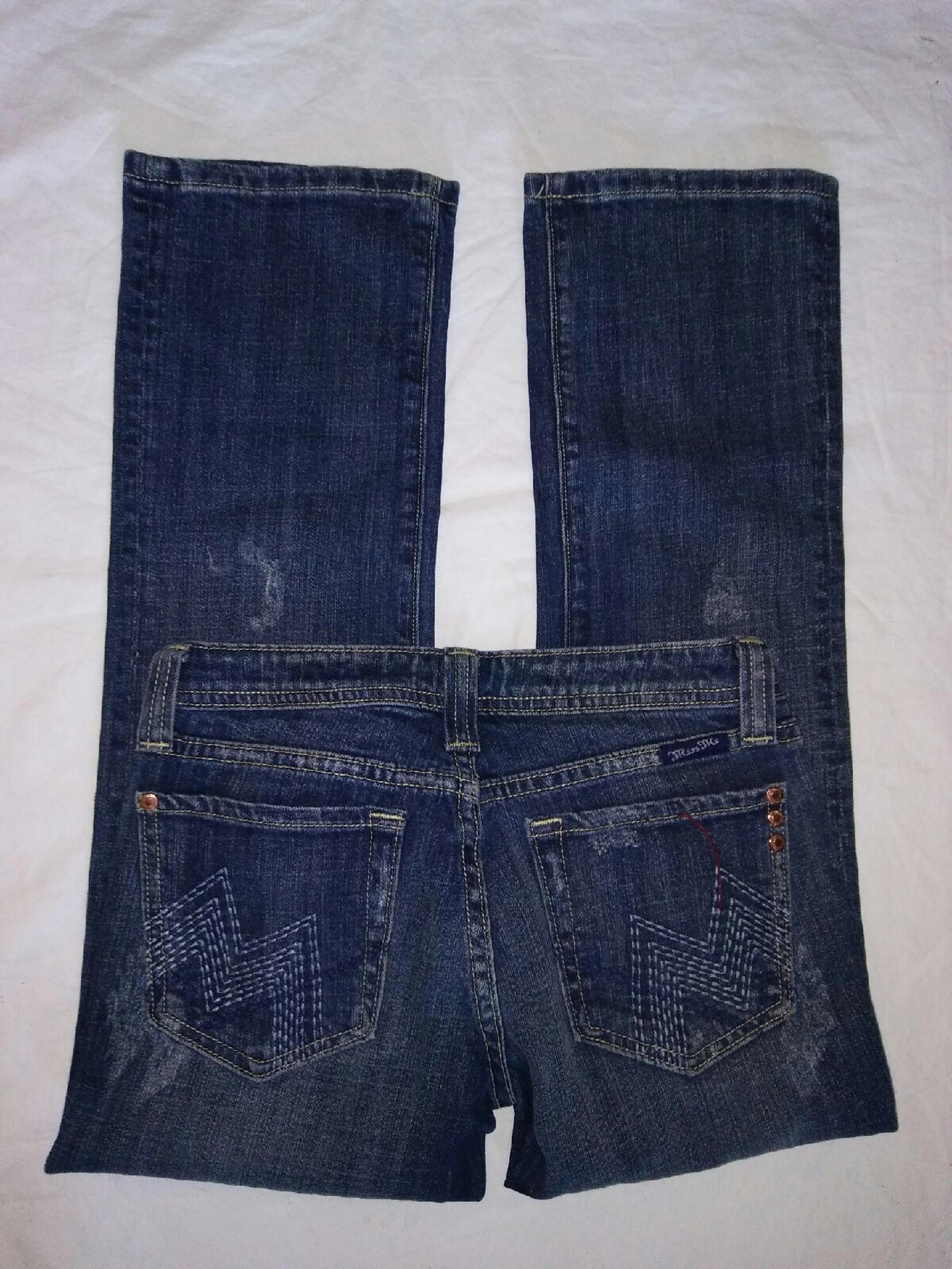 Miss Me Crop Jeans Sz 26