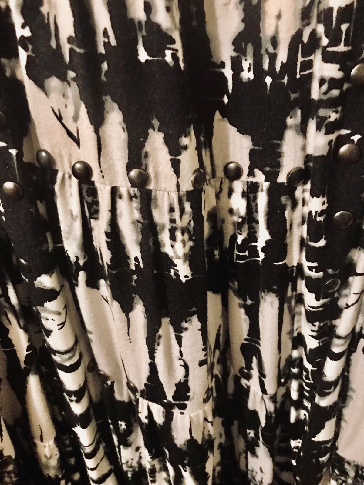 Black and white jersey midi skirt excellent condition size 10