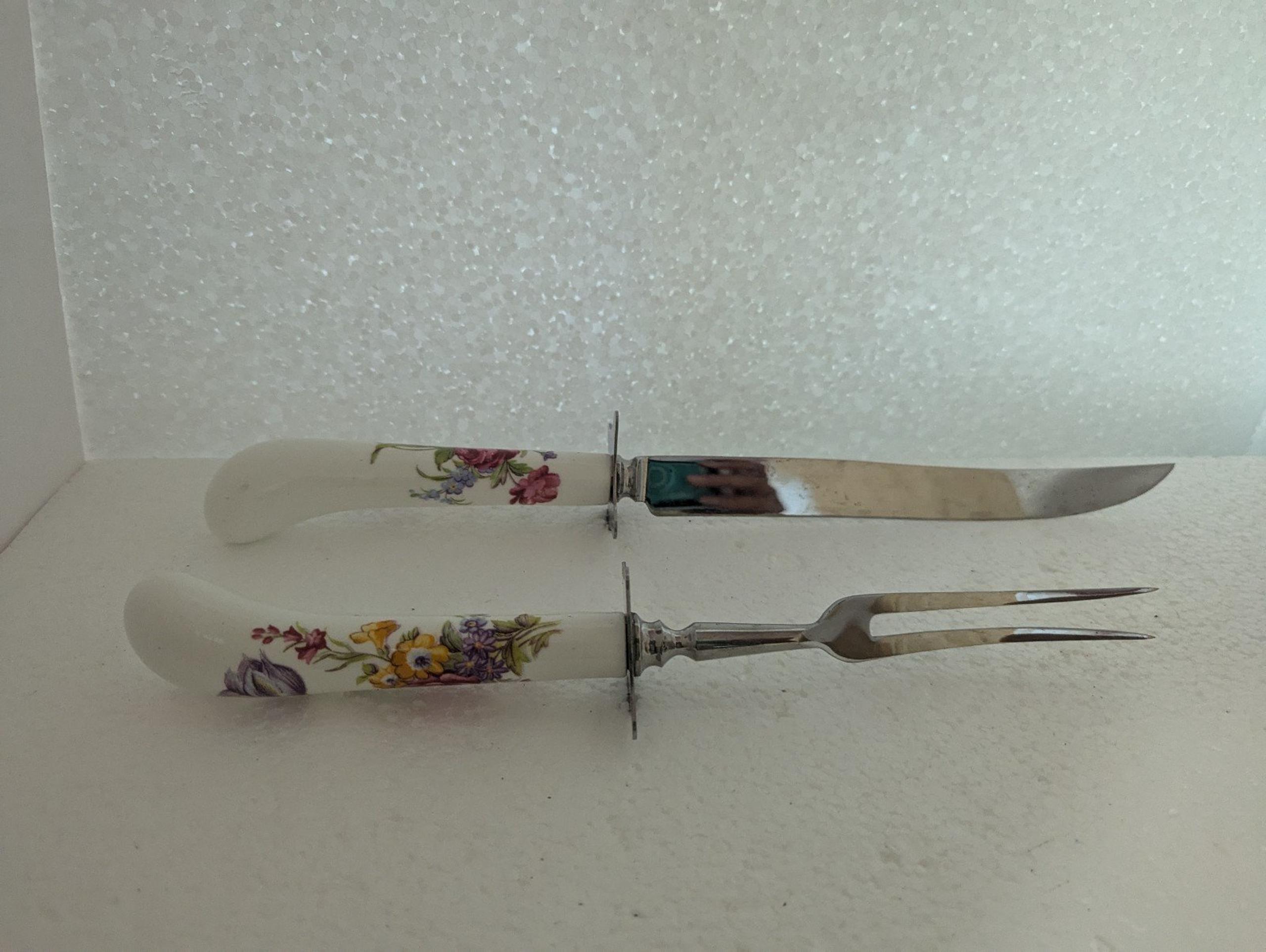 Vintage floral white porcelain carving set Sheffield England judson